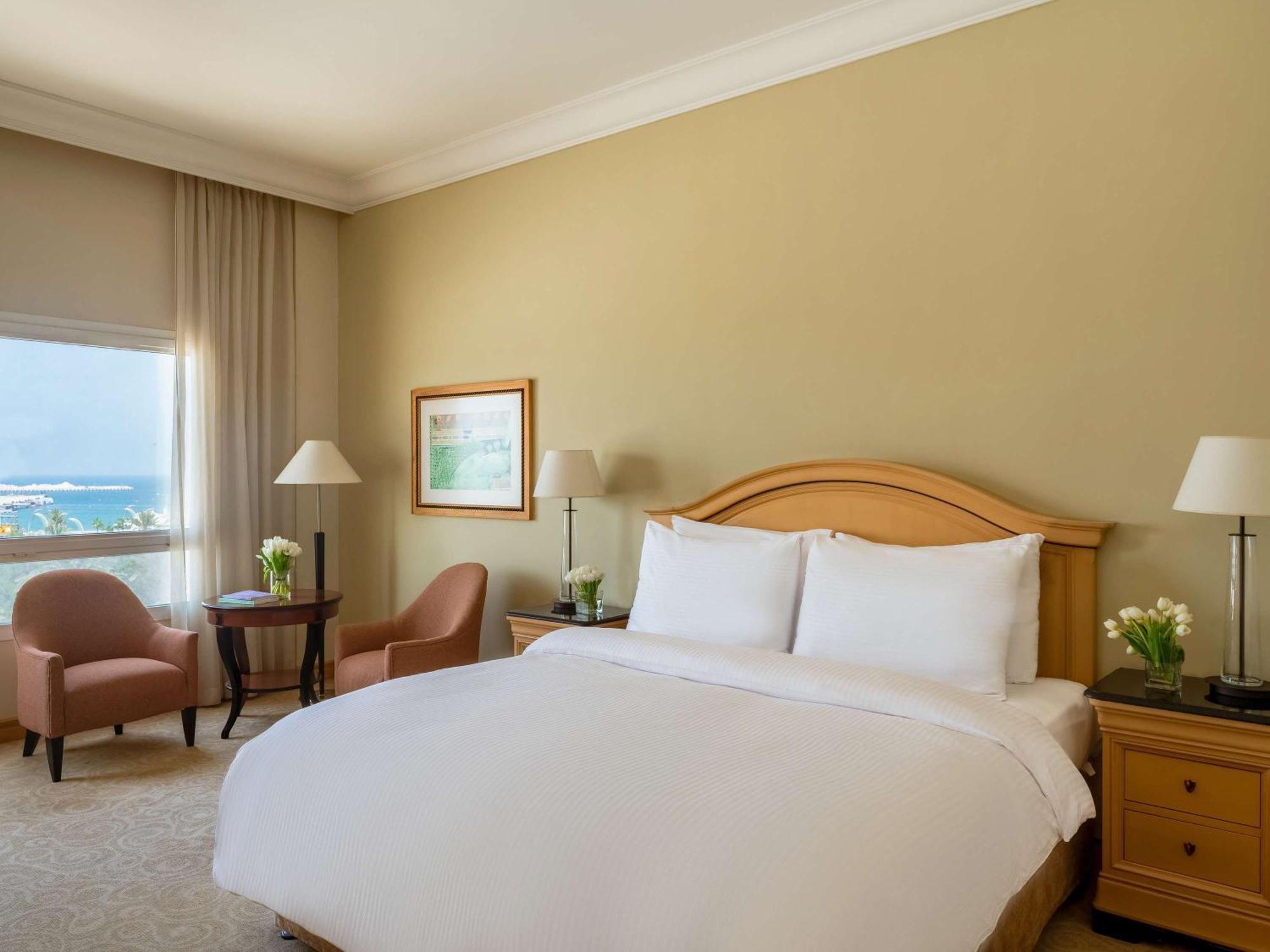 Moevenpick Hotel Doha Eksteriør billede